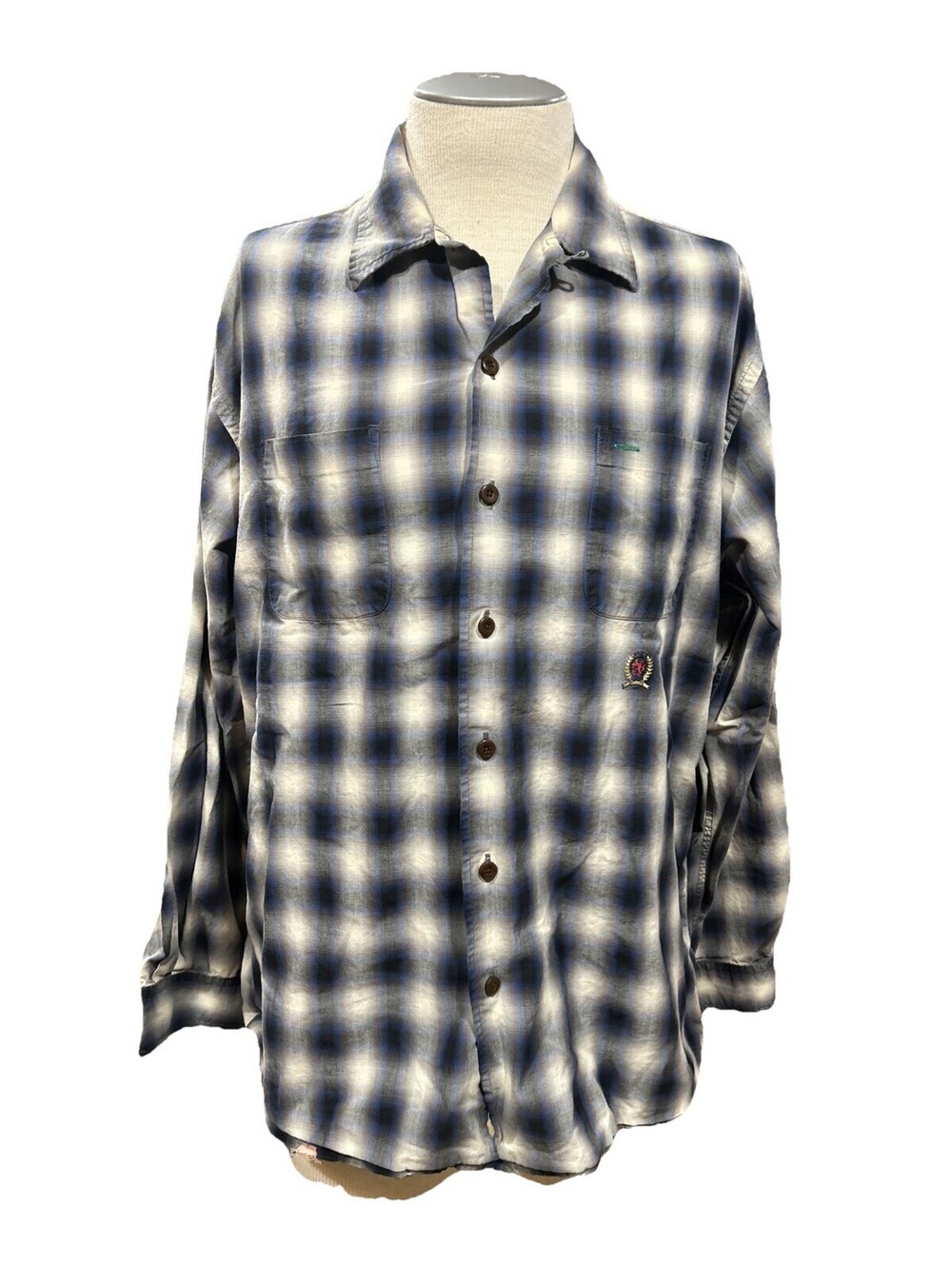 Tommy Hilfiger men's long sleeve button down shirt XL blue and white plaid